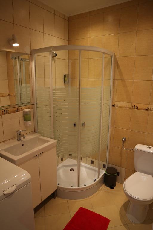 Eger Apartman Exterior foto